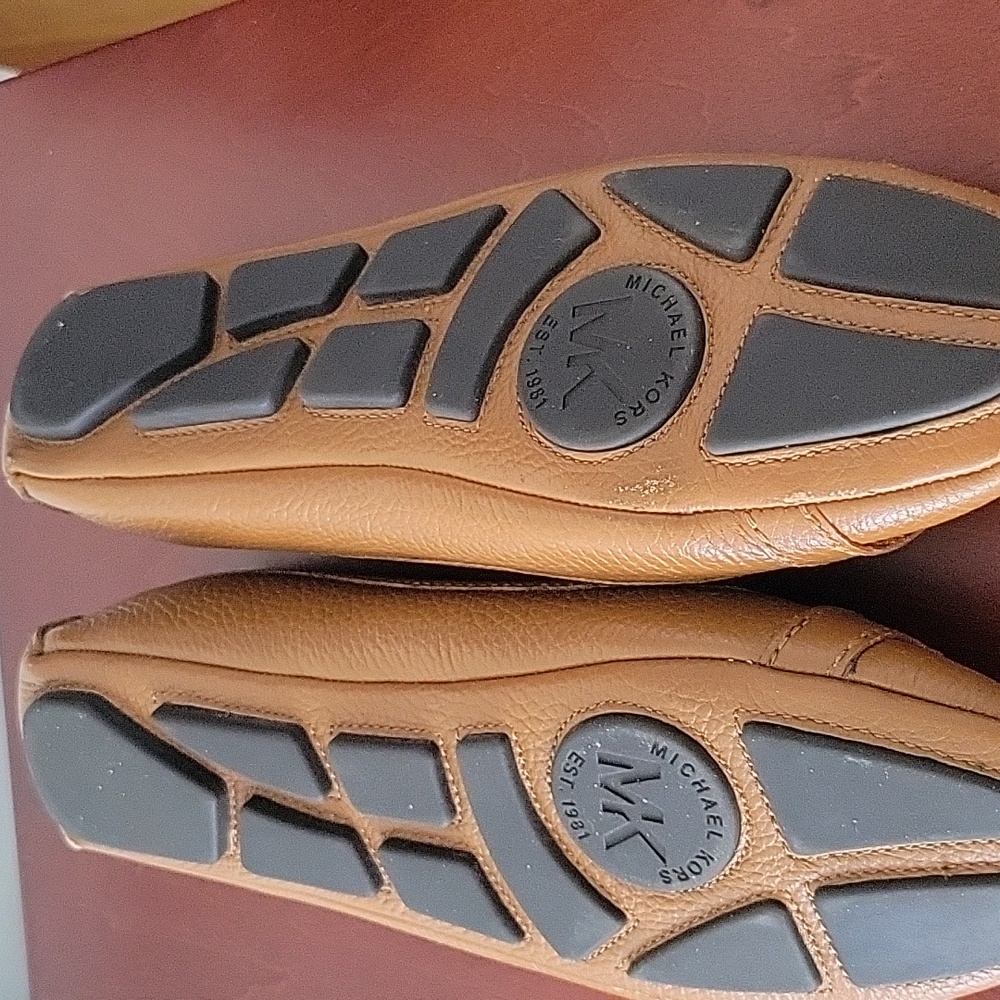 Michael Kors Shoes, 7.5, Brown/Gold - Picture 7 of 10